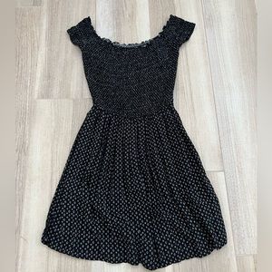 Hollister Off the Shoulder Sun dress